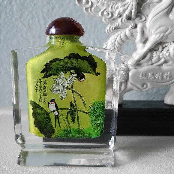 VINTAGE ~ REVERSE PAINTED CHINESE SNUFF BOTTLE - Picture 12 of 12